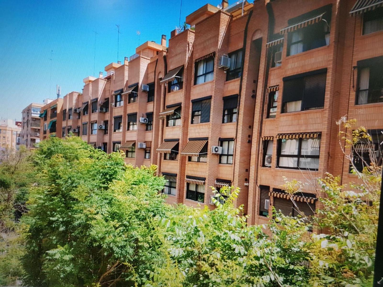 Apartamento Cerca De La Playa Y Ciudad De Las Ciencias Валенсия Экстерьер фото