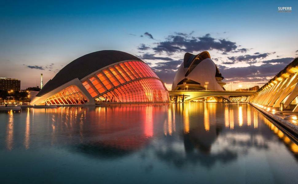 Apartamento Cerca De La Playa Y Ciudad De Las Ciencias Валенсия Экстерьер фото